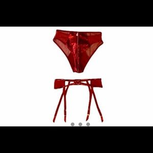 NWOT Red shiny Savage x fenty lingerie set